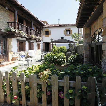 Apartamentos Camino Del Norte Cóbreces Exterior foto