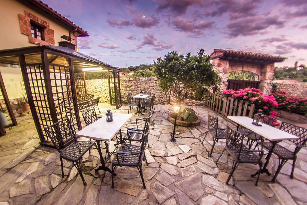 Apartamentos Camino Del Norte Cóbreces Exterior foto